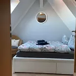 Maria Mit Elbblick