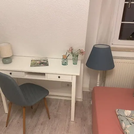 Maria Mit Elbblick *